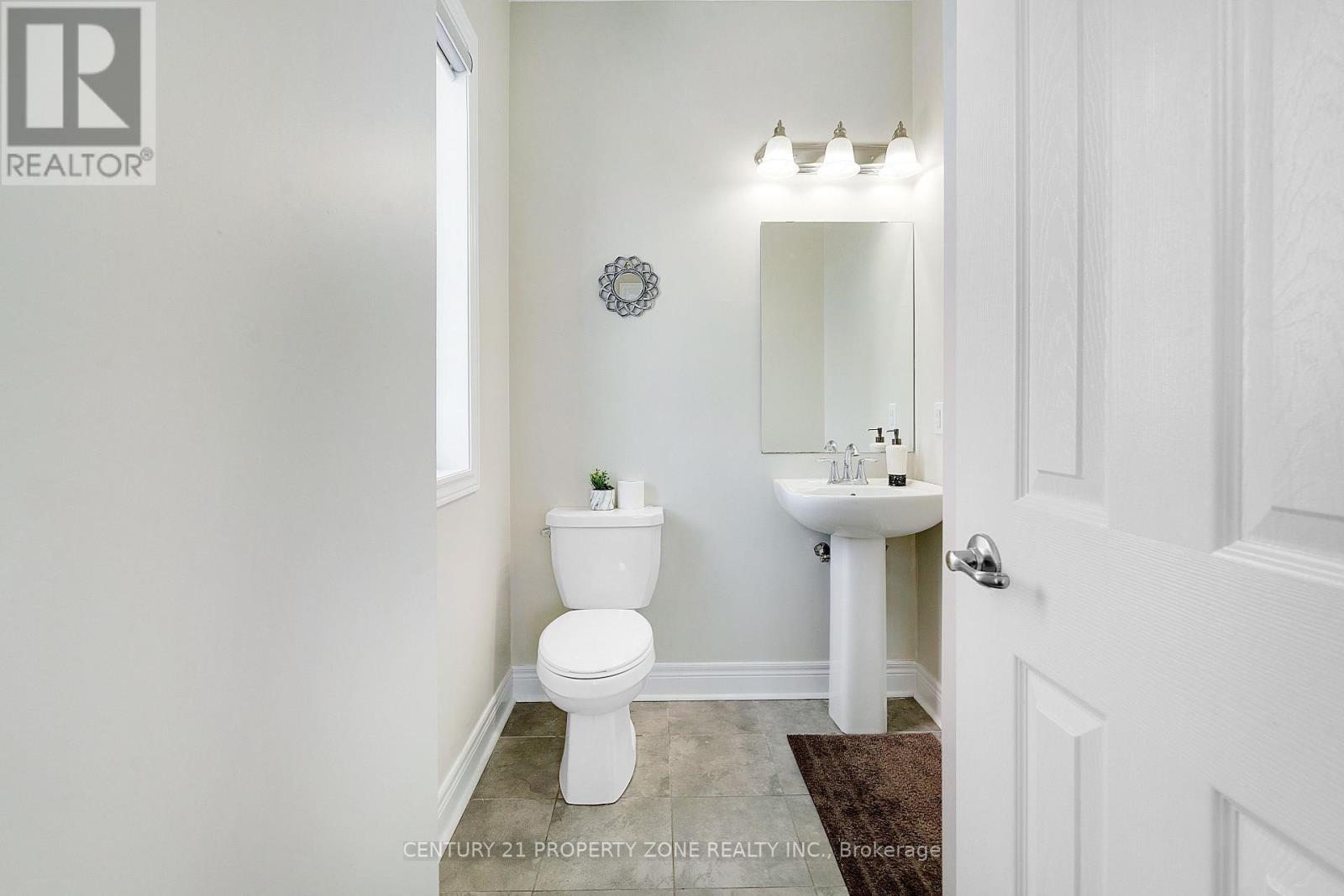 10096 Tenth Line, Halton Hills (Georgetown), Ontario  L7G 4S7 - Photo 28 - W12693656