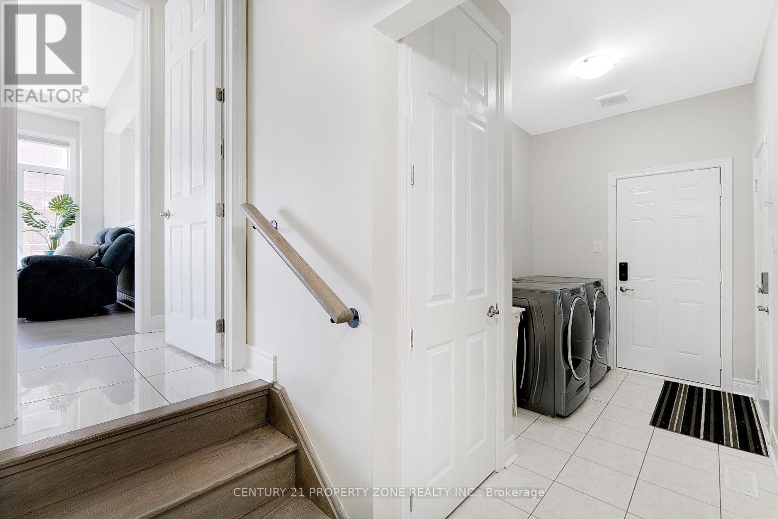 10096 Tenth Line, Halton Hills (Georgetown), Ontario  L7G 4S7 - Photo 32 - W12693656