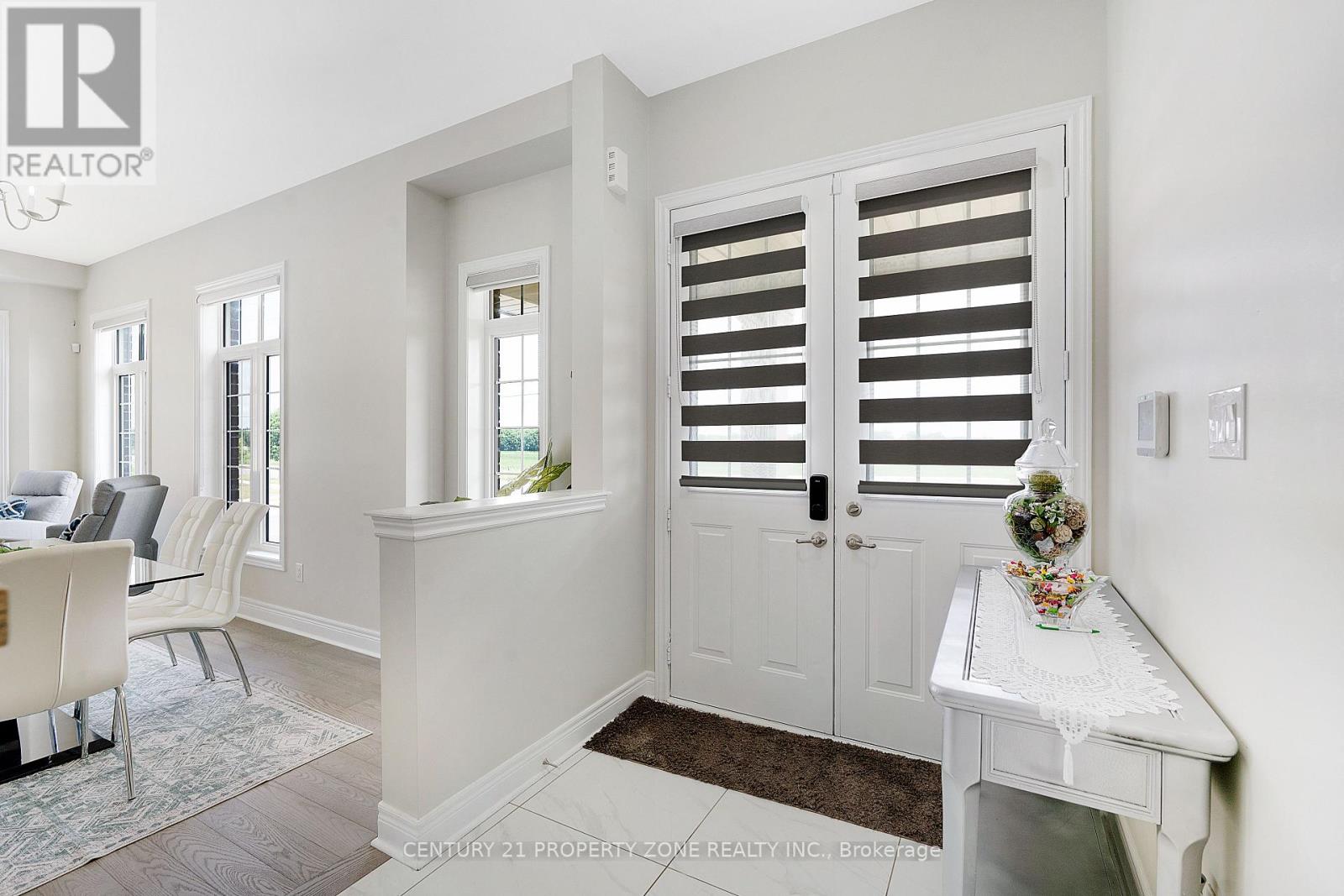 10096 Tenth Line, Halton Hills (Georgetown), Ontario  L7G 4S7 - Photo 9 - W12693656