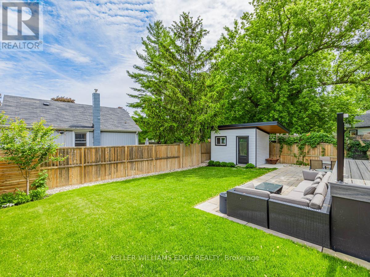 6 Credit Street, Halton Hills (Glen Williams), Ontario  L7G 2W1 - Photo 24 - W12694216