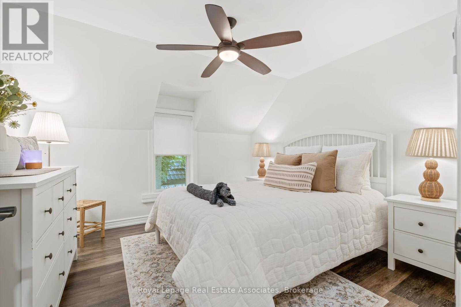 119 Crescent Street, Halton Hills (Ac Acton), Ontario  L7J 2E1 - Photo 28 - W12694268