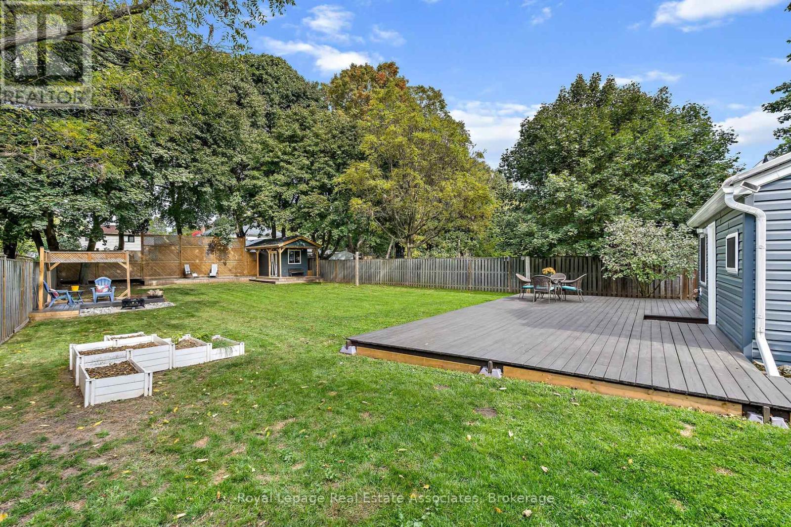 119 Crescent Street, Halton Hills (Ac Acton), Ontario  L7J 2E1 - Photo 35 - W12694268