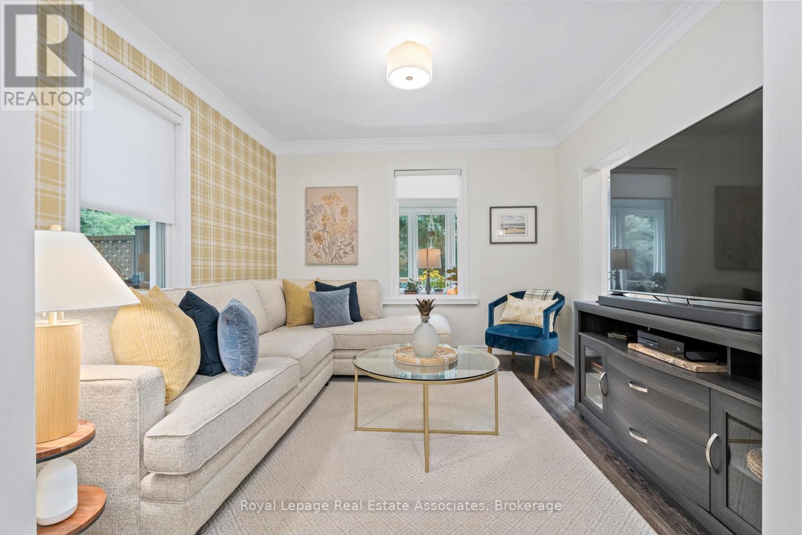 119 Crescent Street, Halton Hills (Ac Acton), Ontario  L7J 2E1 - Photo 9 - W12694268