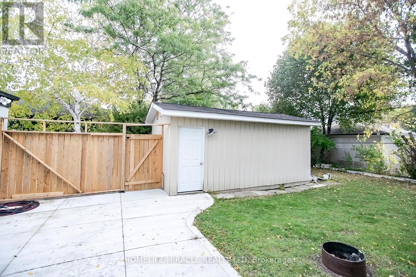 76 Raylawn Crescent, Halton Hills (Georgetown), Ontario  L7G 4N1 - Photo 48 - W12694378