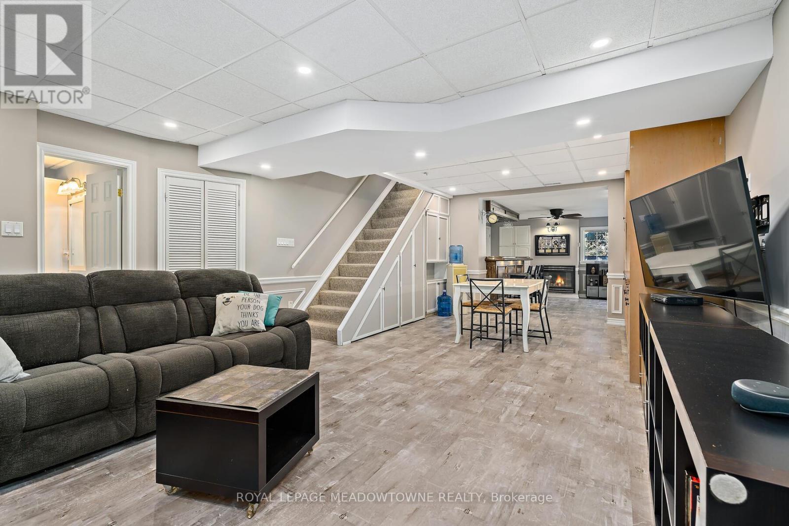 7 Temple Road, Halton Hills (Georgetown), Ontario  L7G 3J6 - Photo 27 - W12697714