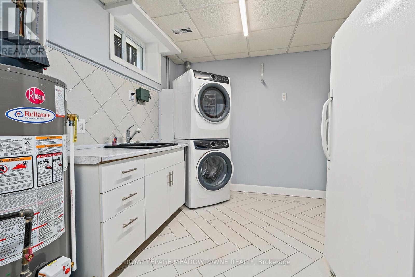 7 Temple Road, Halton Hills (Georgetown), Ontario  L7G 3J6 - Photo 33 - W12697714