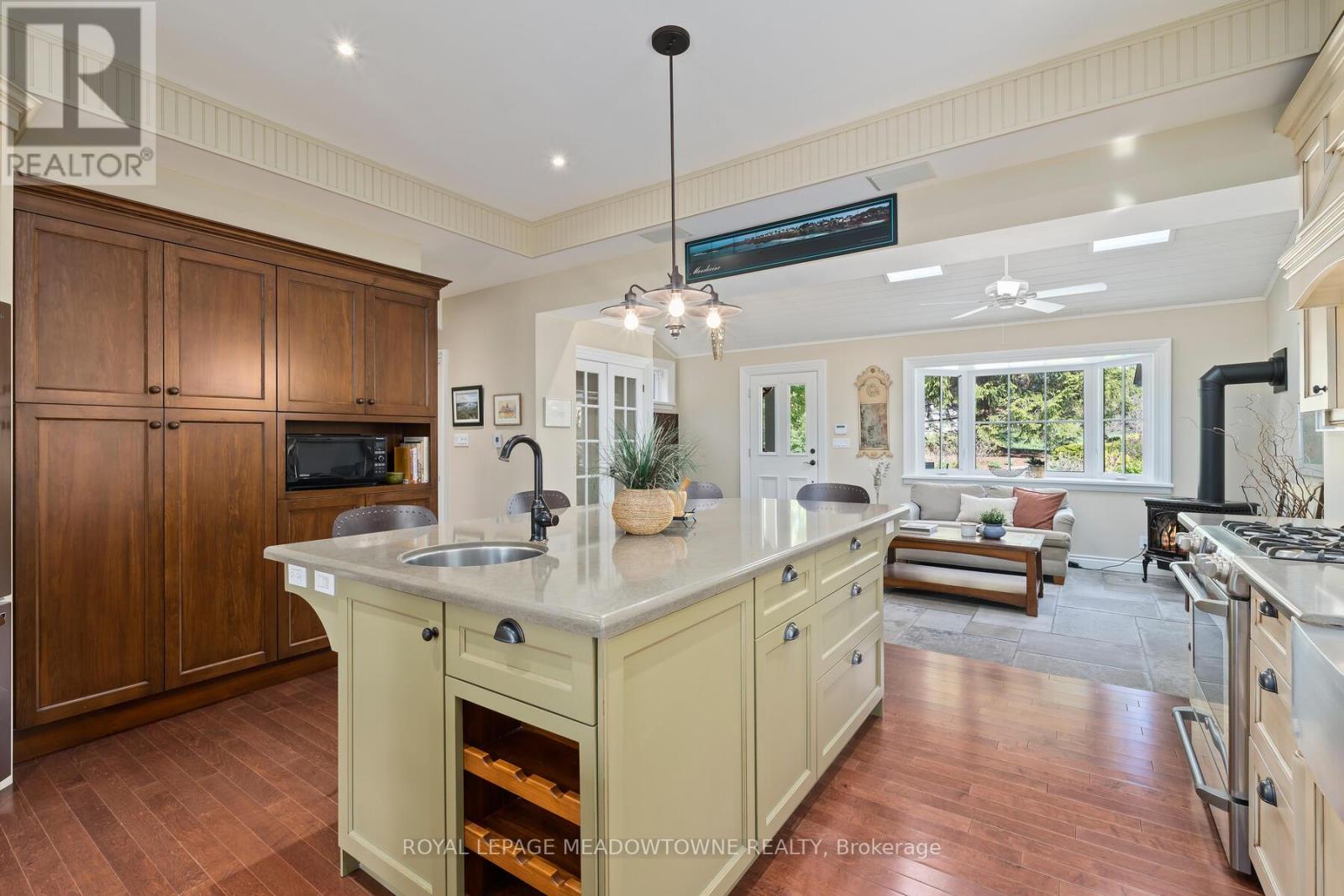 10319 15 Side Road, Halton Hills (Rural Halton Hills), Ontario  L7G 4S6 - Photo 14 - W12702718