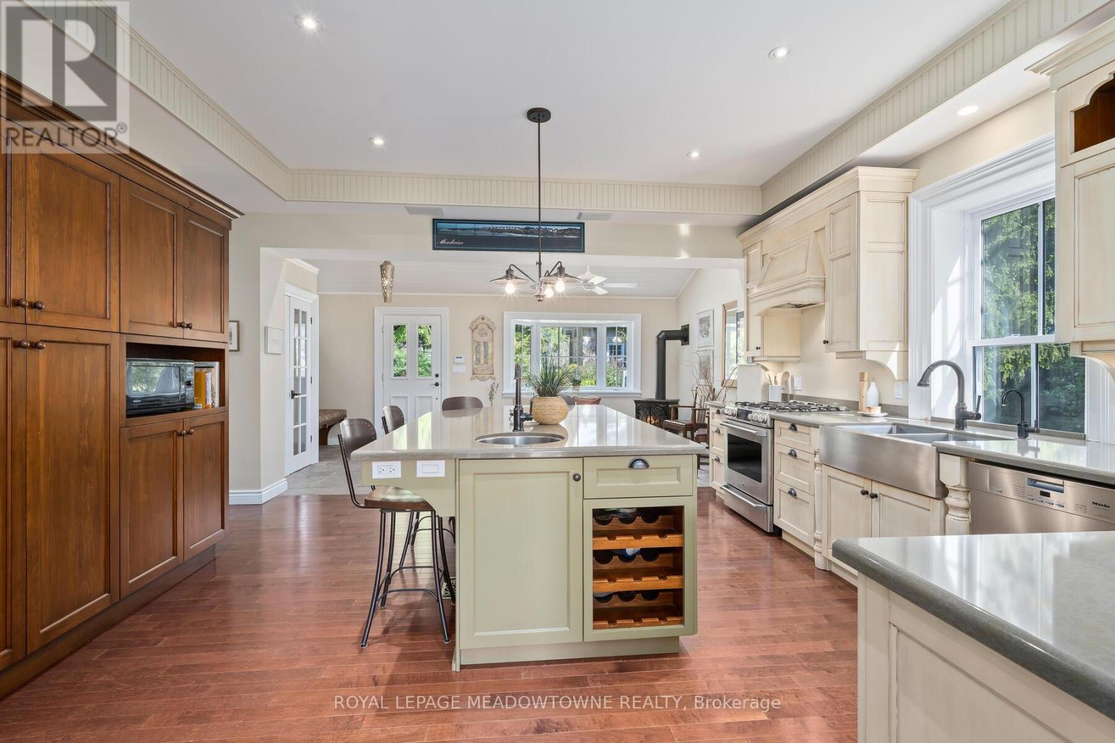 10319 15 Side Road, Halton Hills (Rural Halton Hills), Ontario  L7G 4S6 - Photo 15 - W12702718