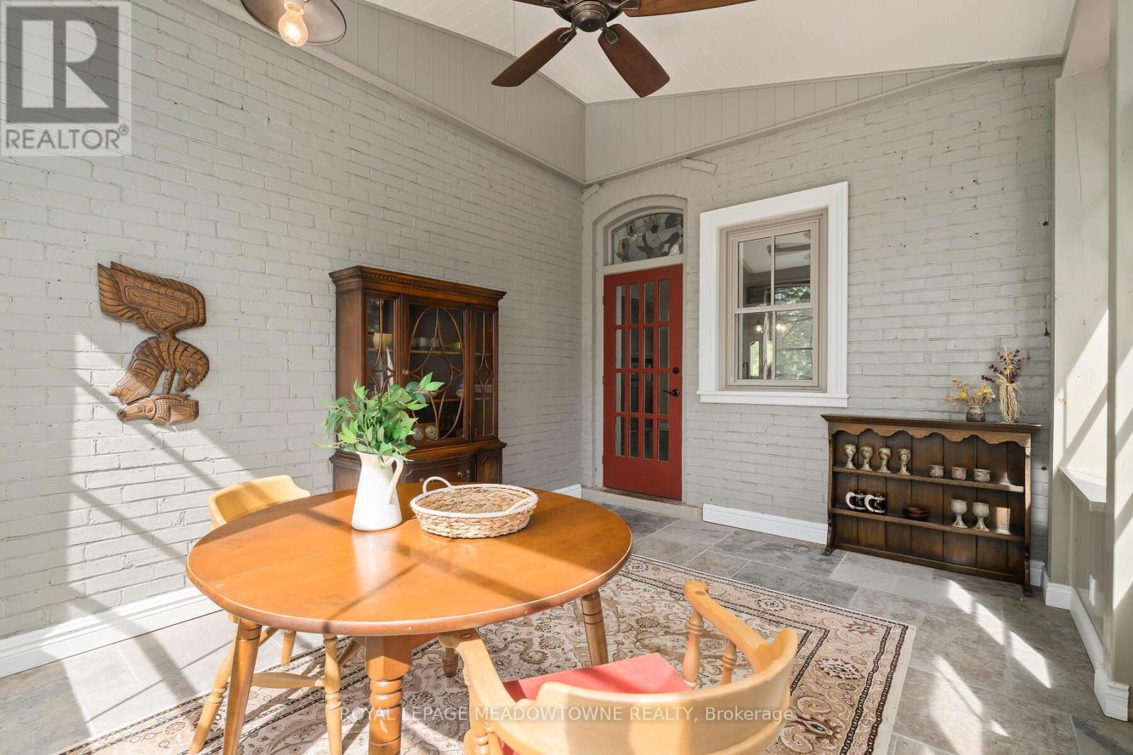 10319 15 Side Road, Halton Hills (Rural Halton Hills), Ontario  L7G 4S6 - Photo 22 - W12702718