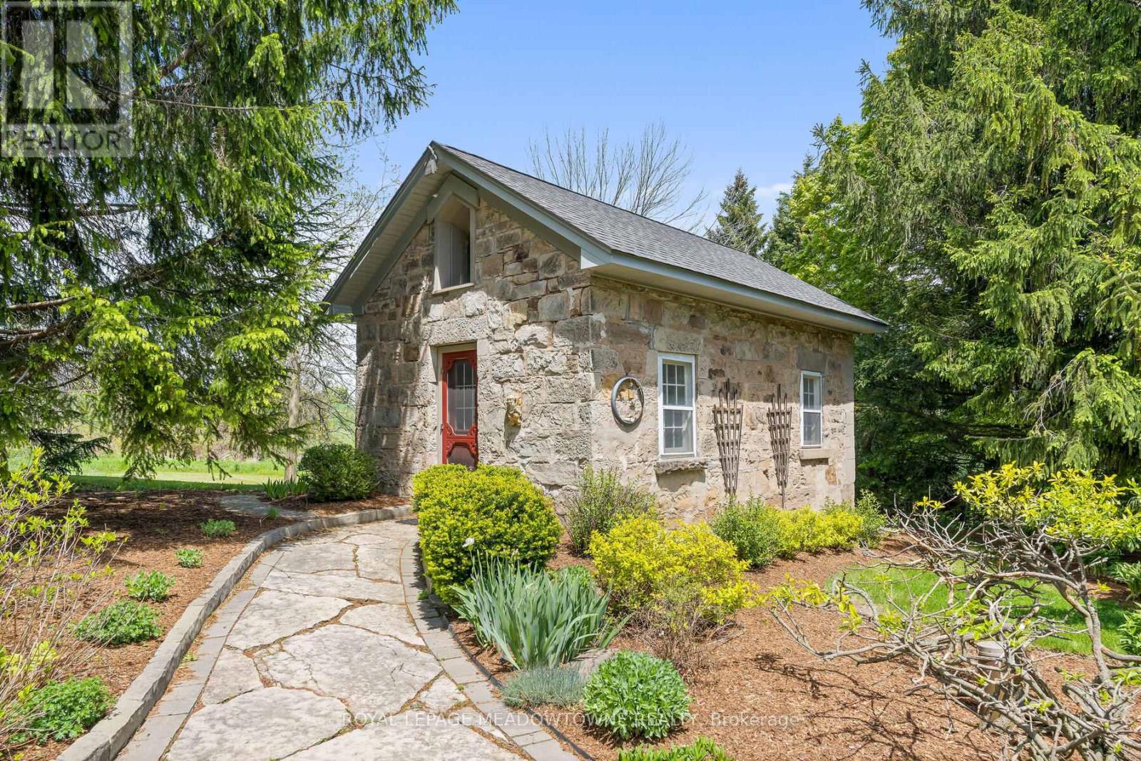 10319 15 Side Road, Halton Hills (Rural Halton Hills), Ontario  L7G 4S6 - Photo 34 - W12702718