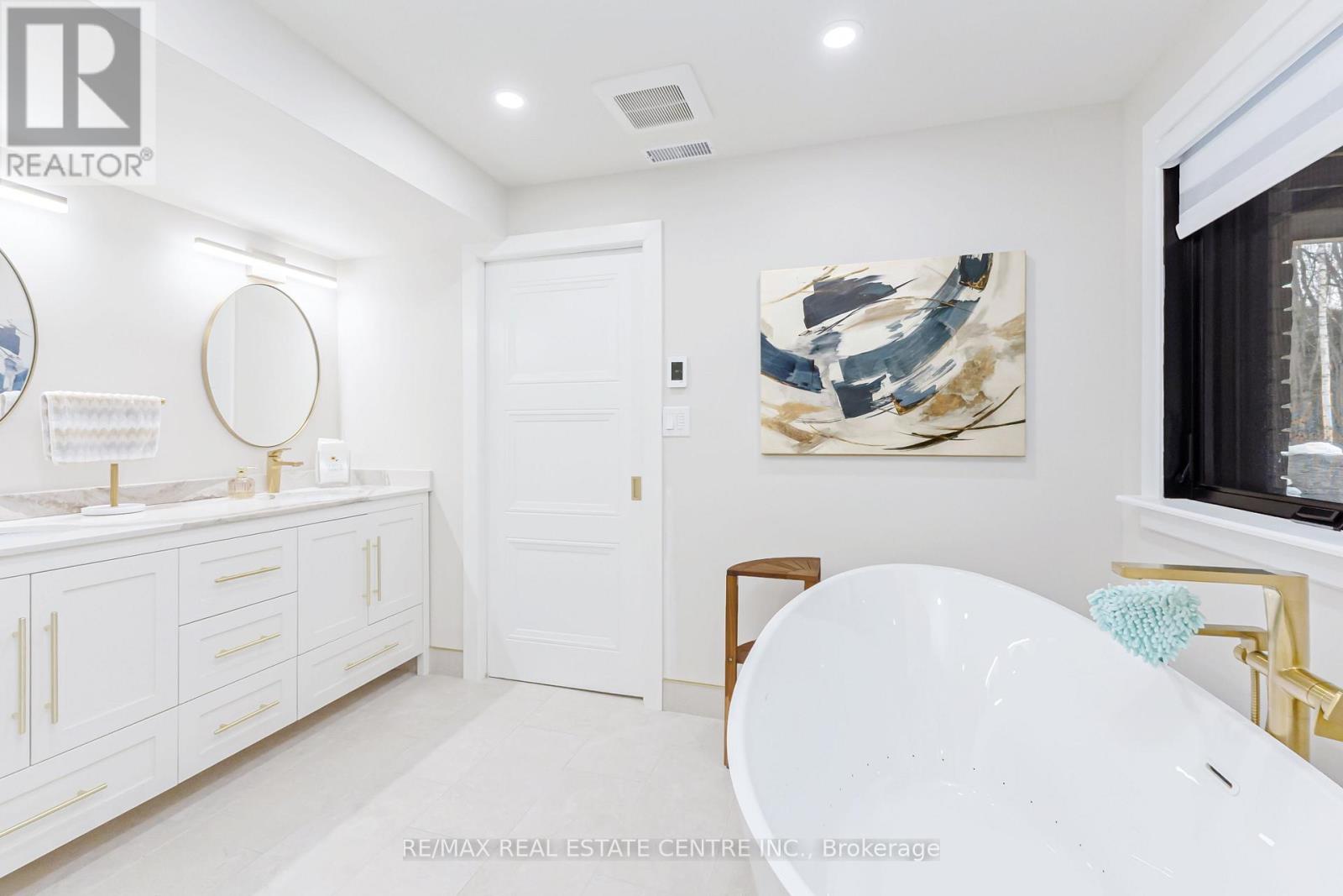 10457 Darkwood Road, Milton, Ontario  L0P 1J0 - Photo 21 - W12704064