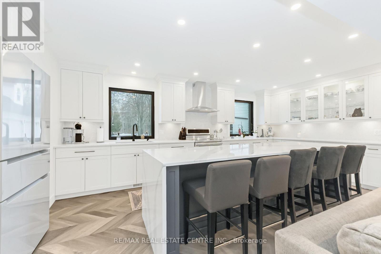 10457 Darkwood Road, Milton, Ontario  L0P 1J0 - Photo 33 - W12704064