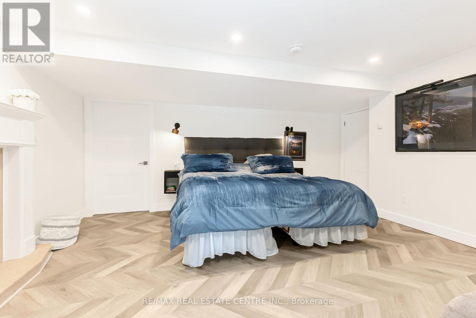 10457 Darkwood Road, Milton, Ontario  L0P 1J0 - Photo 35 - W12704064