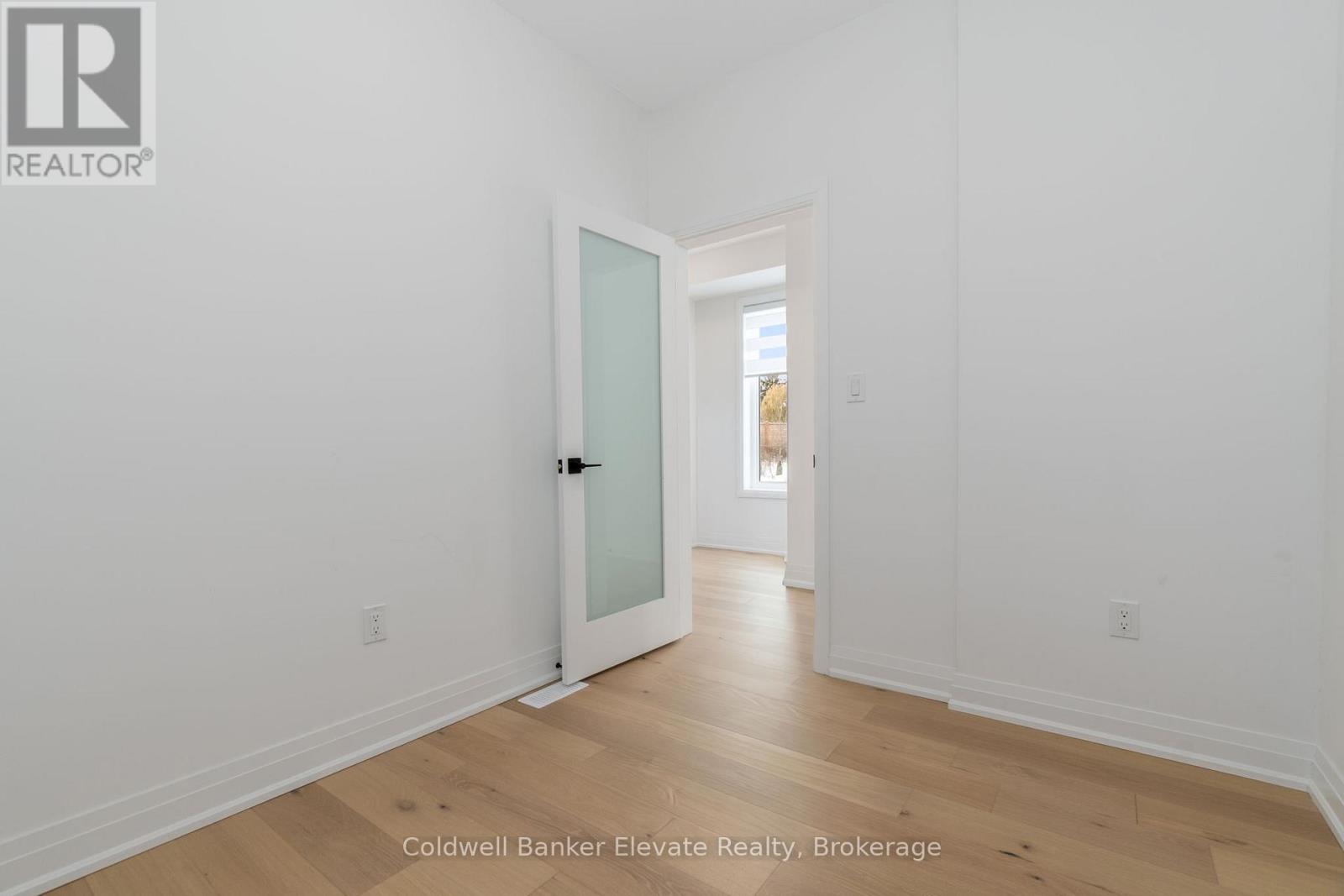 72 Windtree Way, Halton Hills (Georgetown), Ontario  L7G 0P6 - Photo 11 - W12704644