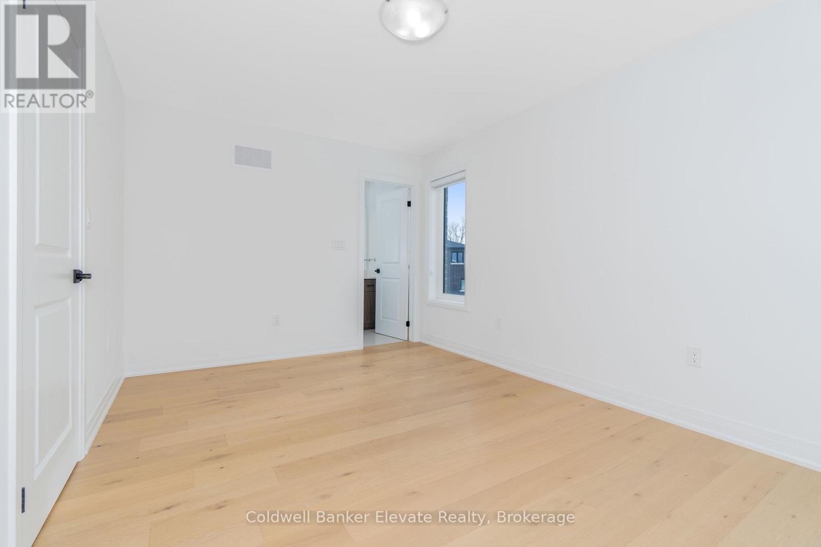 72 Windtree Way, Halton Hills (Georgetown), Ontario  L7G 0P6 - Photo 33 - W12704644