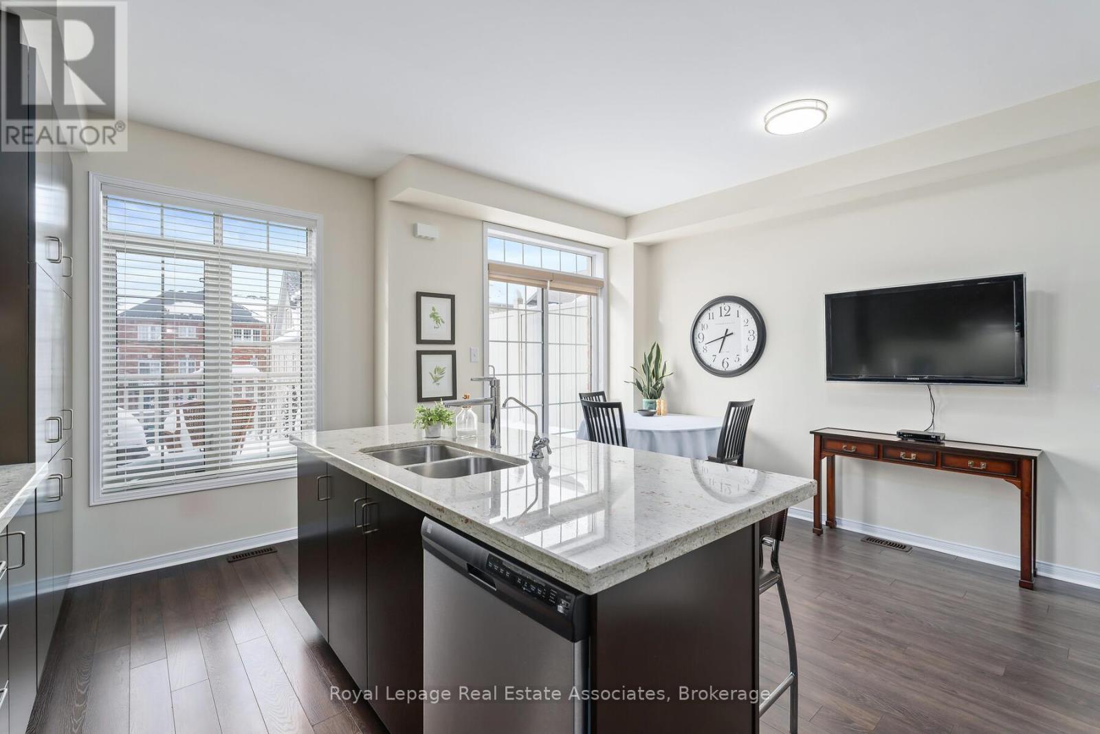 64 Batiste Trail, Halton Hills (Georgetown), Ontario  L7G 0H2 - Photo 12 - W12708040