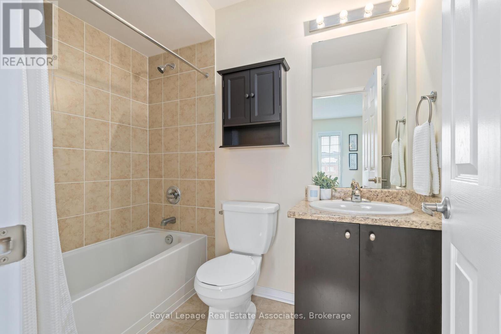 64 Batiste Trail, Halton Hills (Georgetown), Ontario  L7G 0H2 - Photo 25 - W12708040