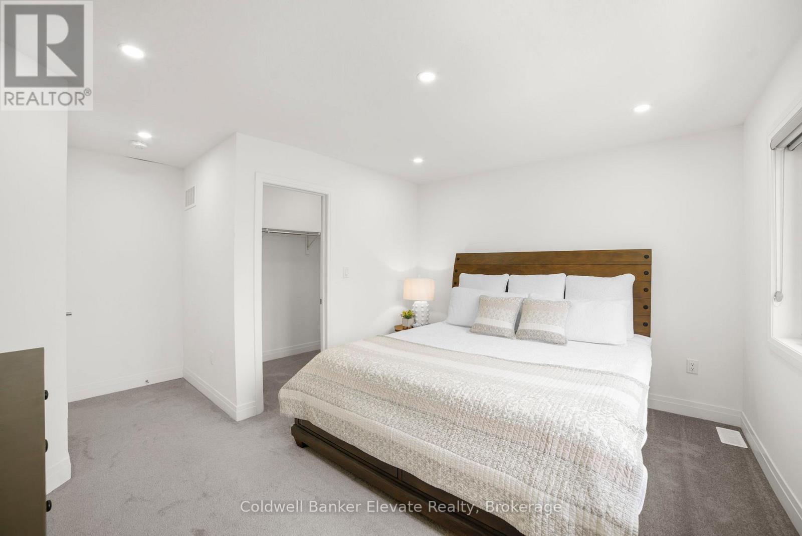 42 Windtree Way, Halton Hills (Georgetown), Ontario  L7G 0C4 - Photo 12 - W12708382