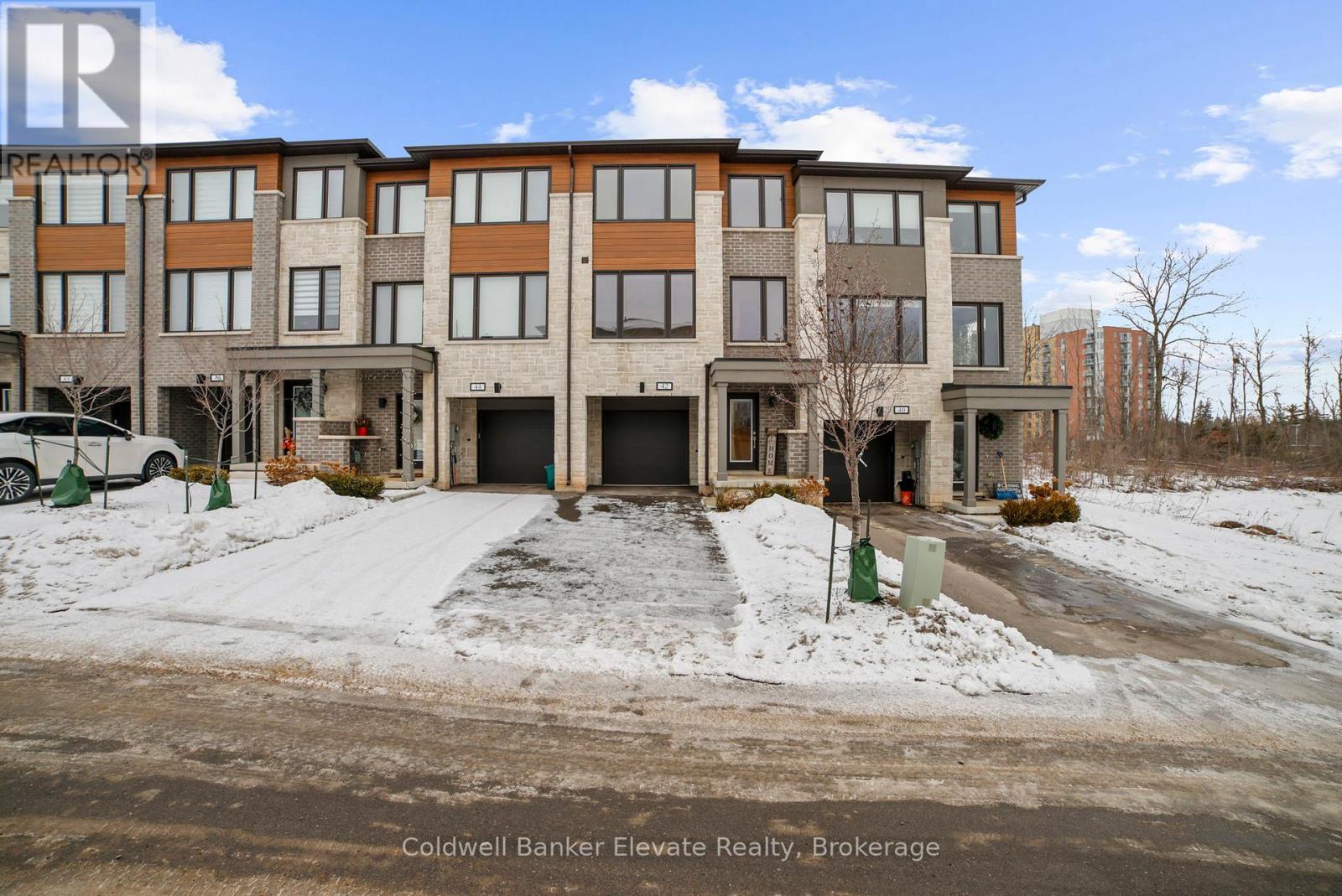 42 Windtree Way, Halton Hills (Georgetown), Ontario  L7G 0C4 - Photo 2 - W12708382