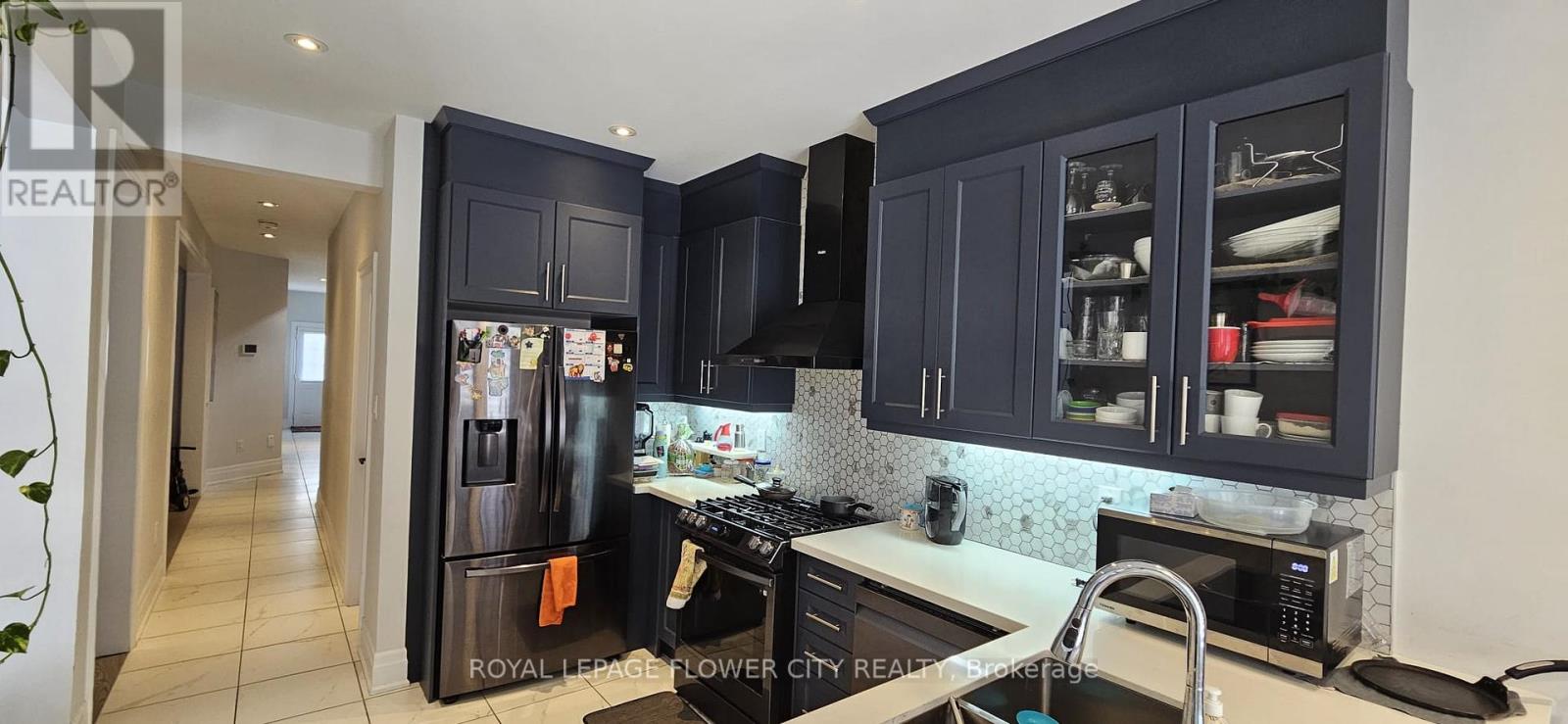 7 Overstone Road, Halton Hills (Georgetown), Ontario  L7G 0N5 - Photo 11 - W12709038