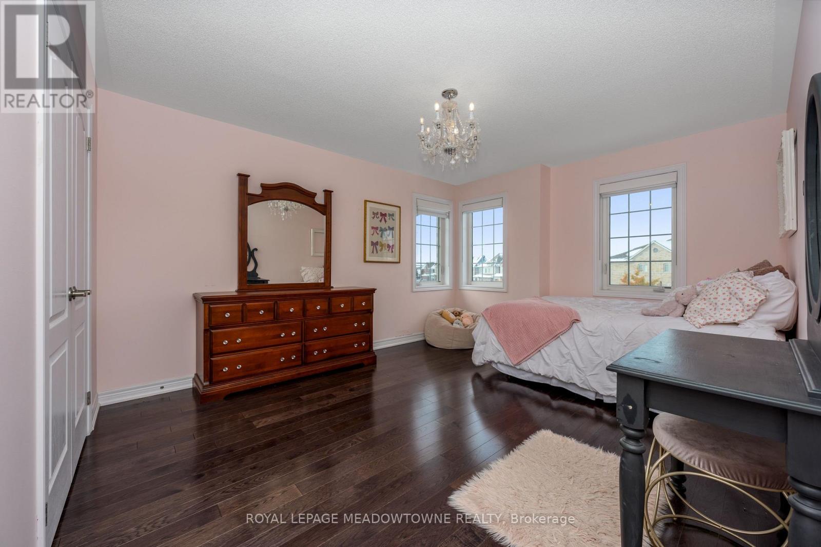 71 Northwest Court, Halton Hills (Georgetown), Ontario  L7G 0K7 - Photo 29 - W12710752