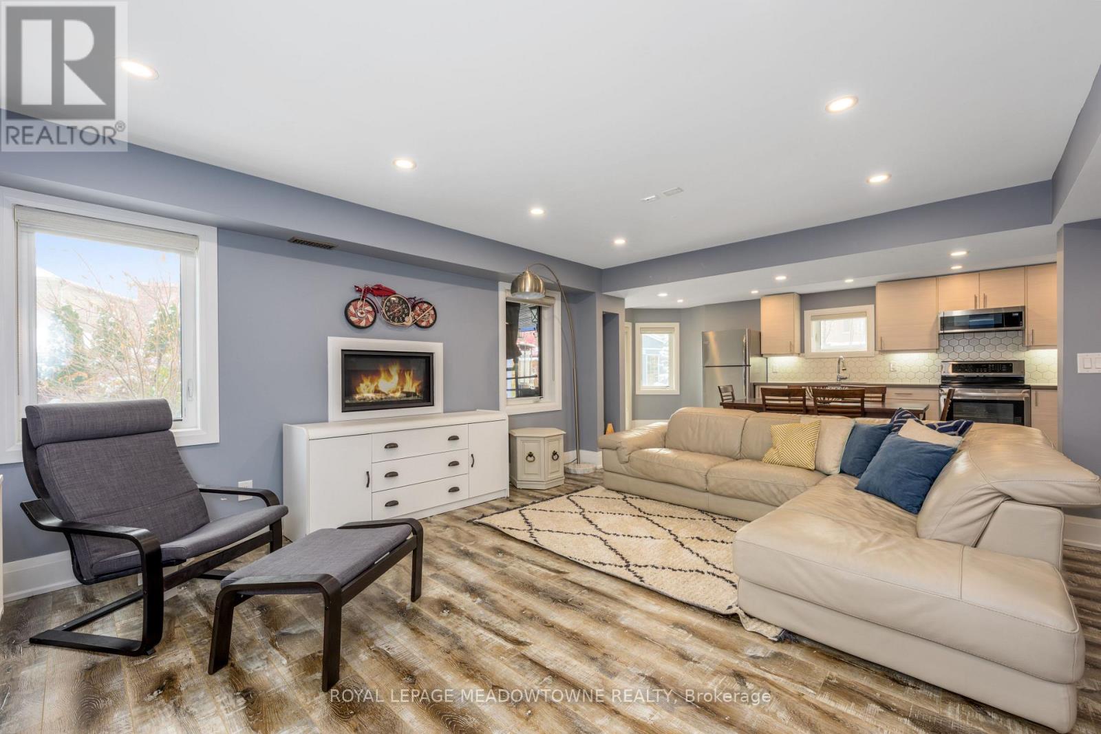 71 Northwest Court, Halton Hills (Georgetown), Ontario  L7G 0K7 - Photo 36 - W12710752