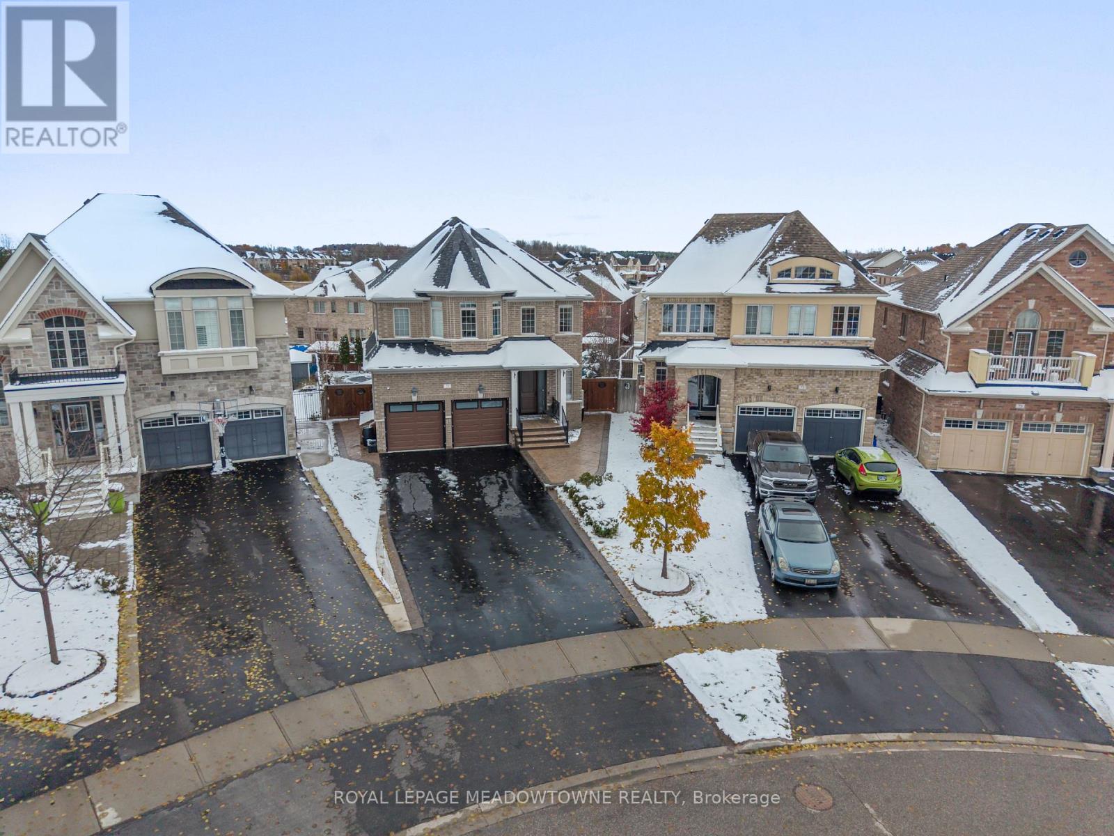 71 Northwest Court, Halton Hills (Georgetown), Ontario  L7G 0K7 - Photo 50 - W12710752