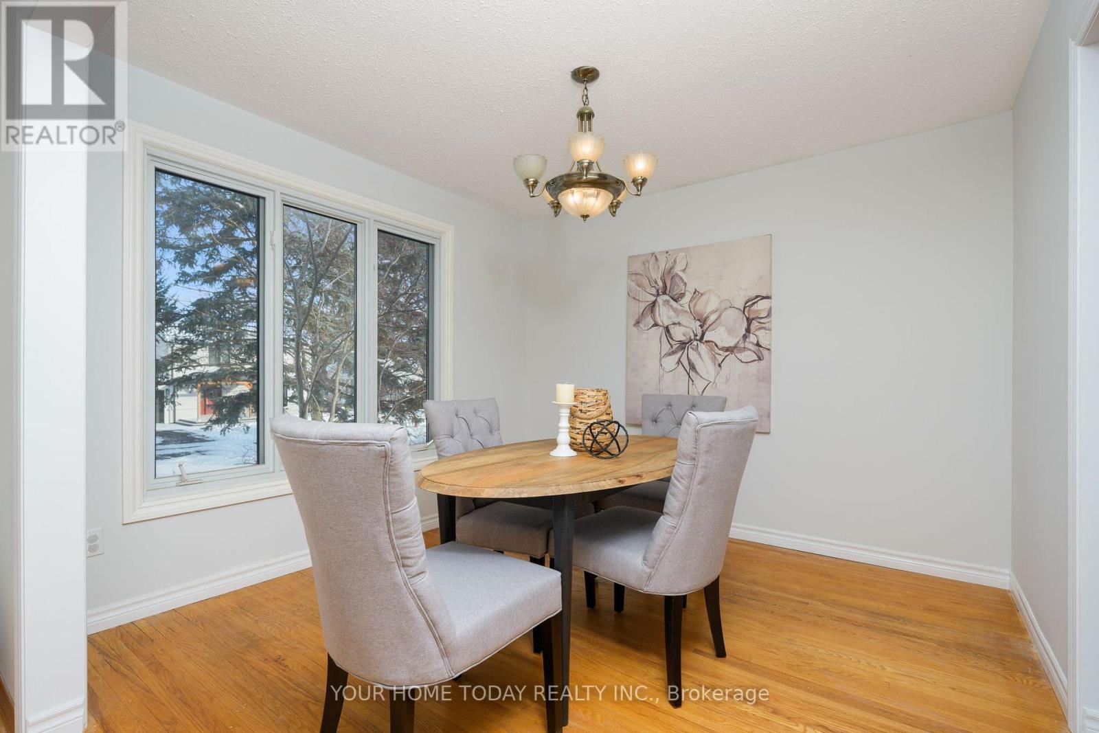 26 Fagan Drive, Halton Hills (Georgetown), Ontario  L7G 4P3 - Photo 10 - W12716954