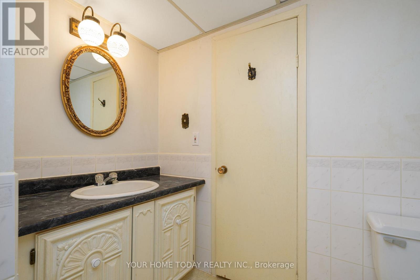 26 Fagan Drive, Halton Hills (Georgetown), Ontario  L7G 4P3 - Photo 33 - W12716954