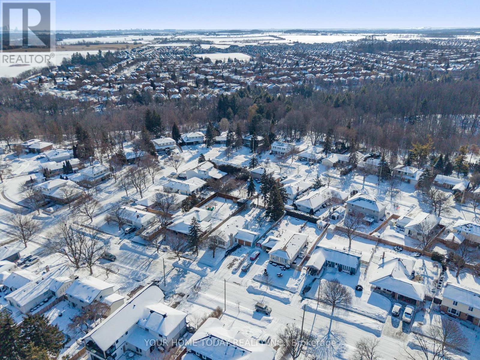 26 Fagan Drive, Halton Hills (Georgetown), Ontario  L7G 4P3 - Photo 44 - W12716954