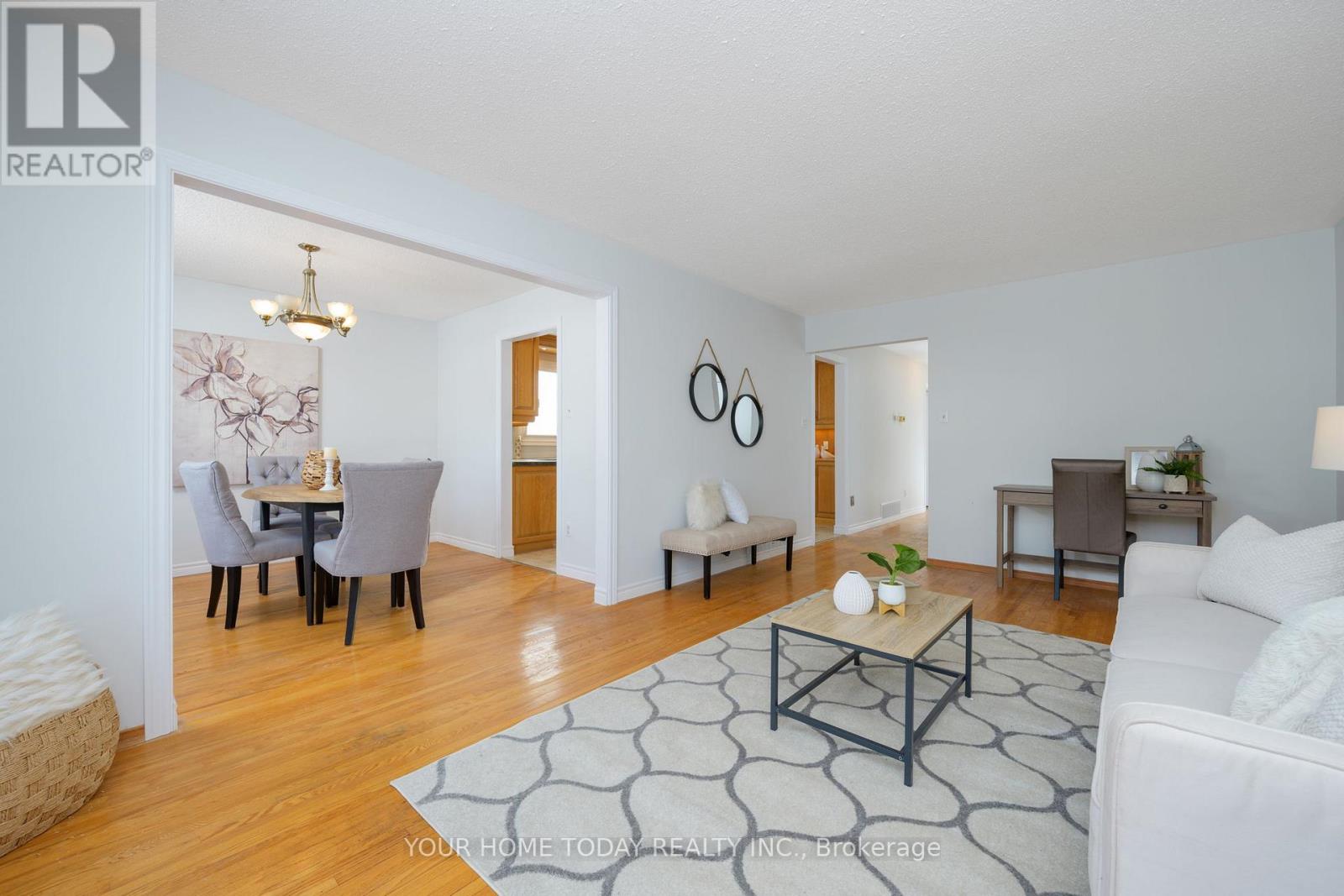 26 Fagan Drive, Halton Hills (Georgetown), Ontario  L7G 4P3 - Photo 8 - W12716954