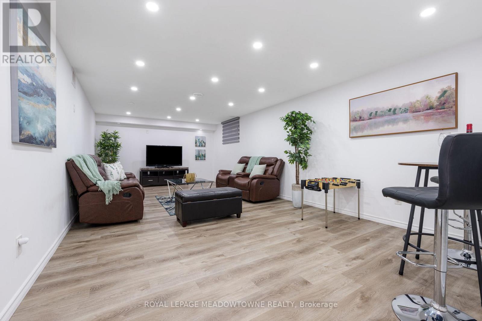 4 Chipper Court, Halton Hills (Georgetown), Ontario  L7G 1L3 - Photo 23 - W12719872