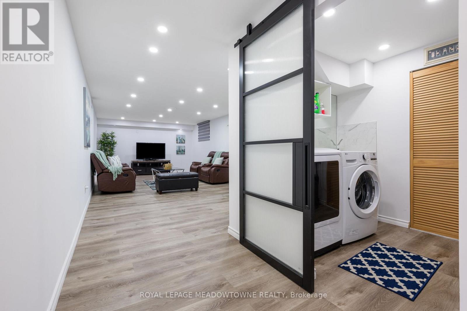 4 Chipper Court, Halton Hills (Georgetown), Ontario  L7G 1L3 - Photo 27 - W12719872