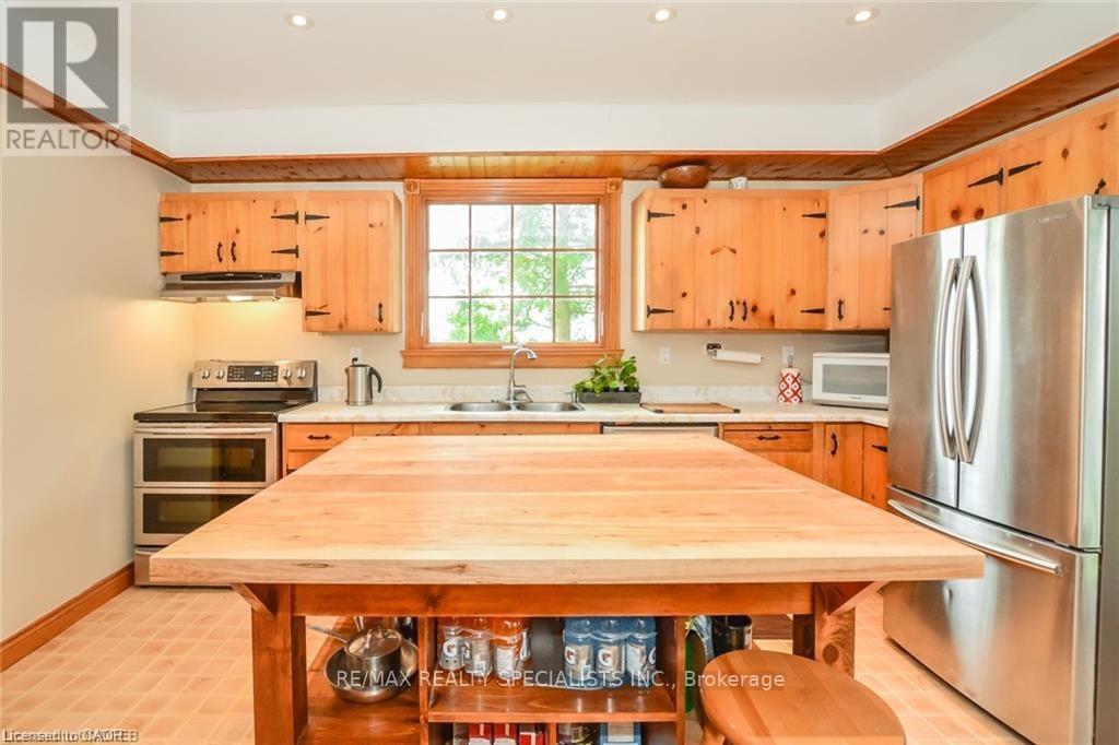 12938 Tenth Line, Halton Hills (Rural Halton Hills), Ontario  L7G 4S8 - Photo 15 - W12723638