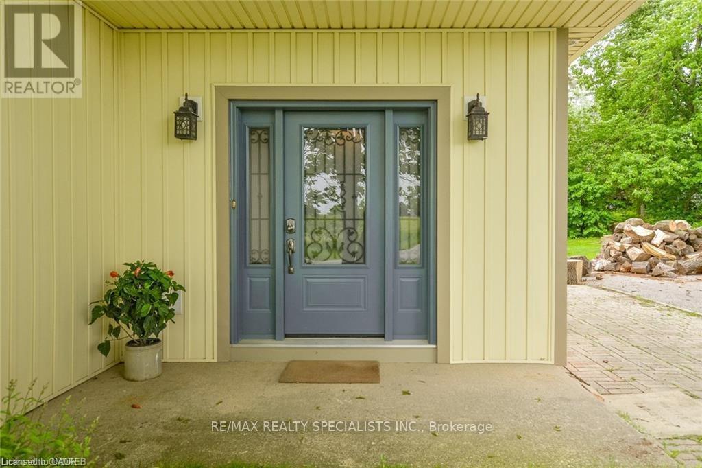 12938 Tenth Line, Halton Hills (Rural Halton Hills), Ontario  L7G 4S8 - Photo 4 - W12723638
