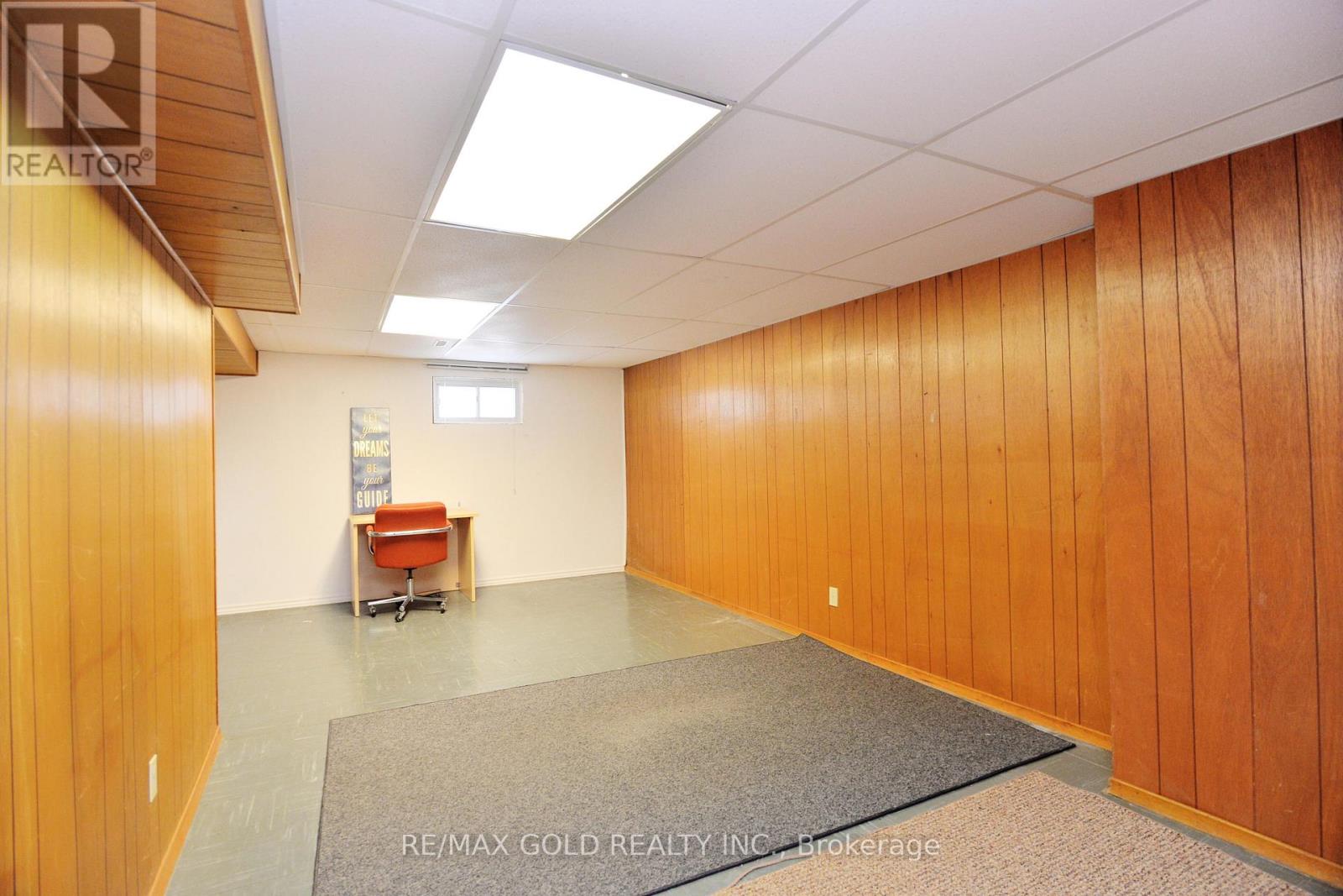 70 Greystone Crescent, Halton Hills (Georgetown), Ontario  L7G 1G9 - Photo 23 - W12728040