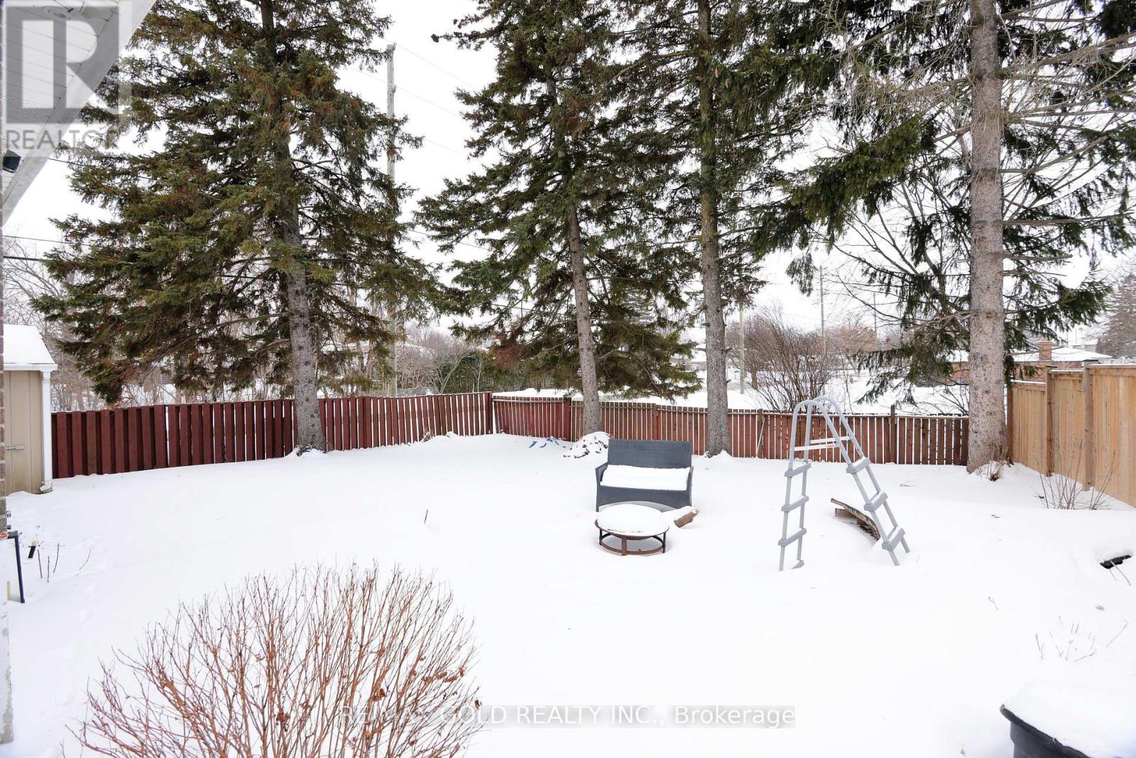 70 Greystone Crescent, Halton Hills (Georgetown), Ontario  L7G 1G9 - Photo 30 - W12728040