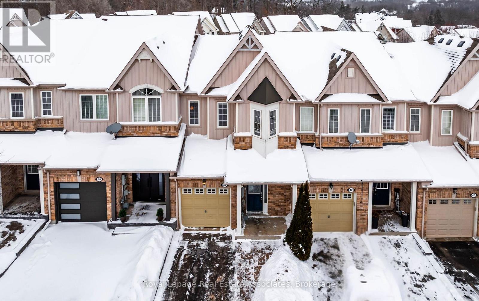 44 Sutcliff Lane, Halton Hills (Georgetown), Ontario  L7G 0C2 - Photo 1 - W12730550