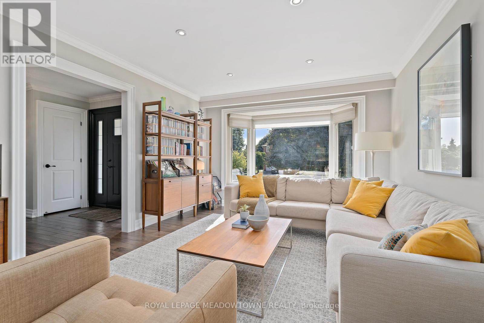 25 Hillside Drive, Halton Hills (Georgetown), Ontario  L7G 4W2 - Photo 16 - W12731696