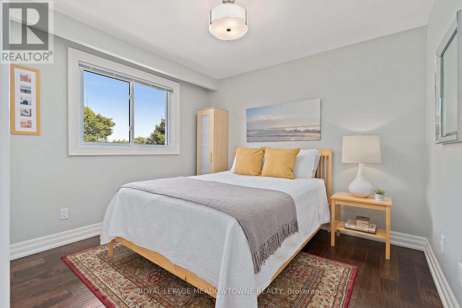 25 Hillside Drive, Halton Hills (Georgetown), Ontario  L7G 4W2 - Photo 24 - W12731696