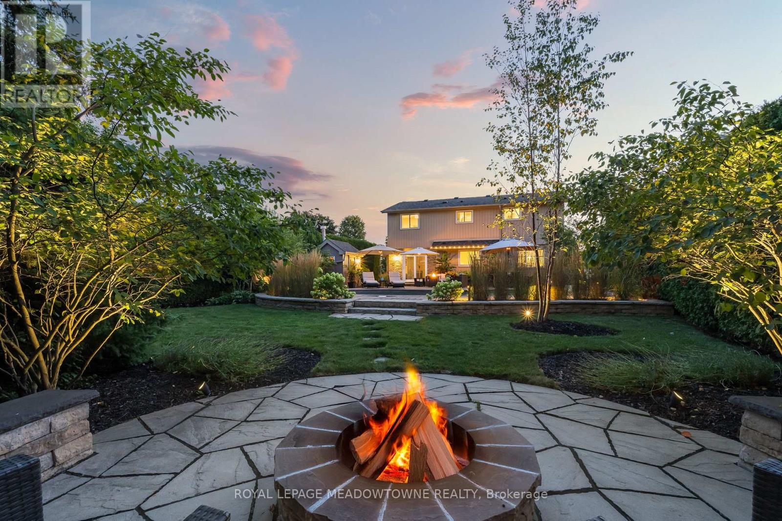 25 Hillside Drive, Halton Hills (Georgetown), Ontario  L7G 4W2 - Photo 32 - W12731696