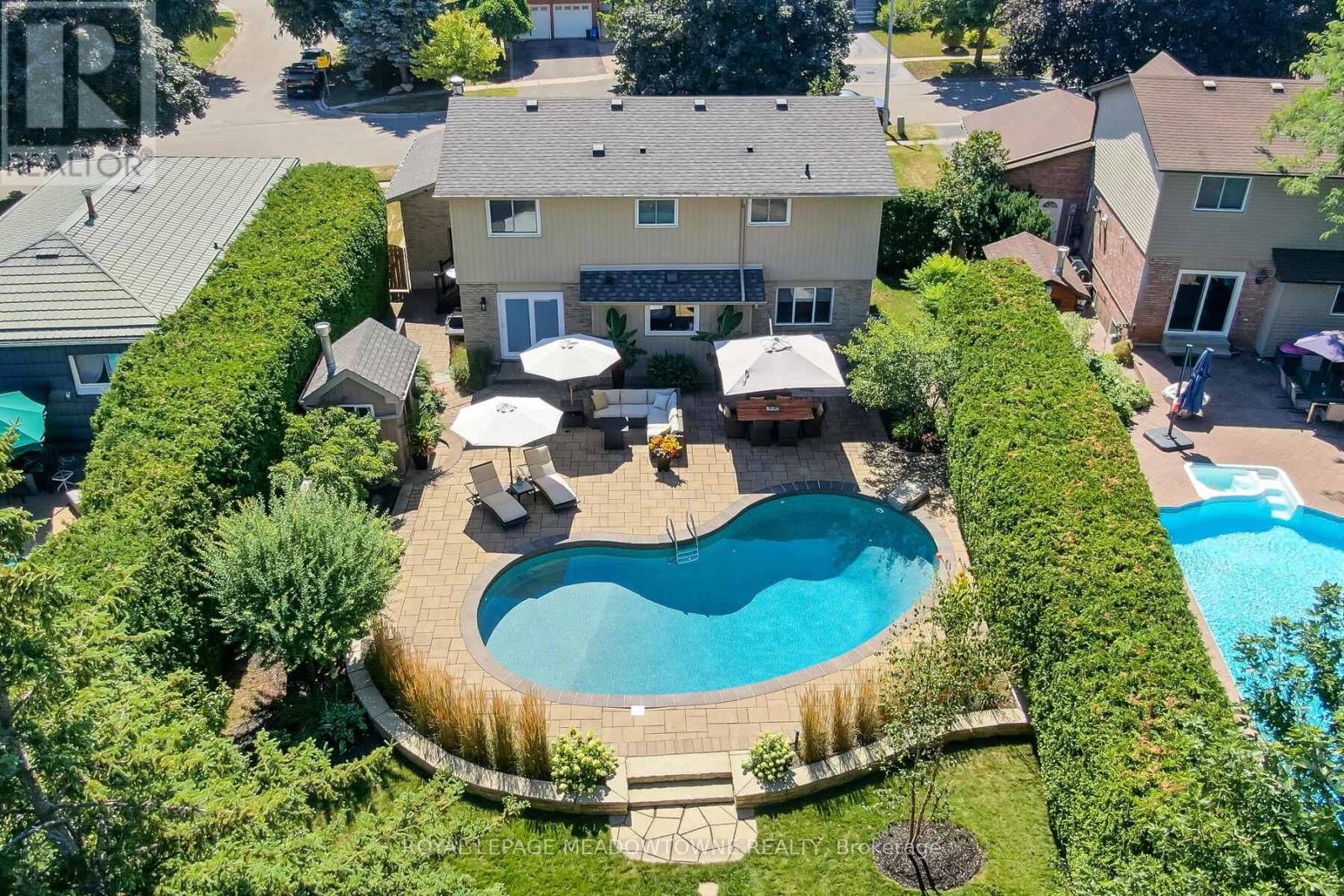 25 Hillside Drive, Halton Hills (Georgetown), Ontario  L7G 4W2 - Photo 33 - W12731696