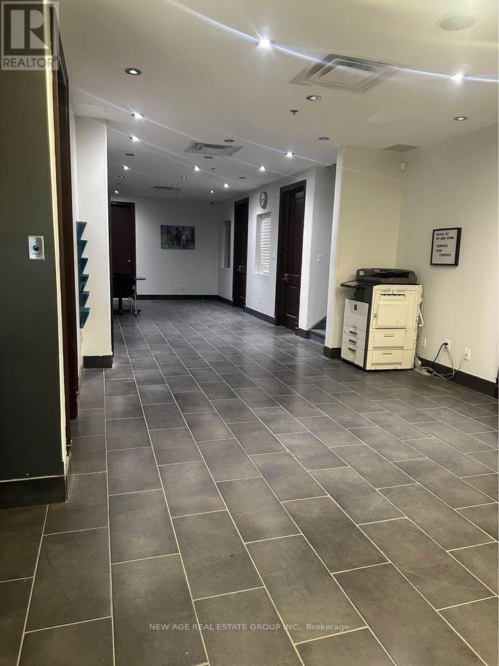 5-2 - 15 Brownridge Road, Halton Hills (Rural Halton Hills), Ontario  L7G 0C6 - Photo 8 - W12734410