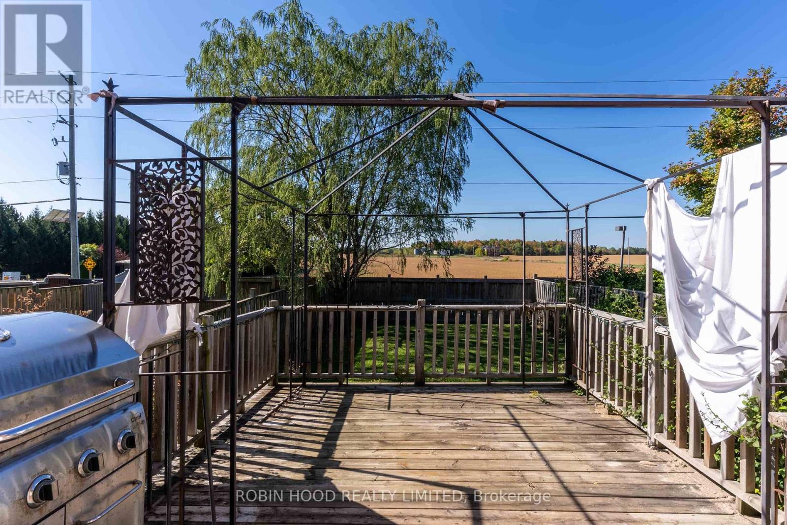 6 Meadowlark Drive, Halton Hills (Georgetown), Ontario  L7G 6N2 - Photo 30 - W12739264