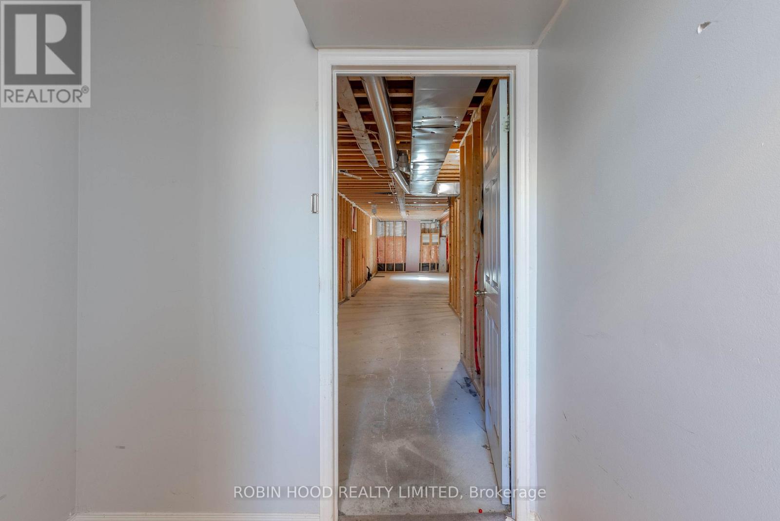 6 Meadowlark Drive, Halton Hills (Georgetown), Ontario  L7G 6N2 - Photo 34 - W12739264