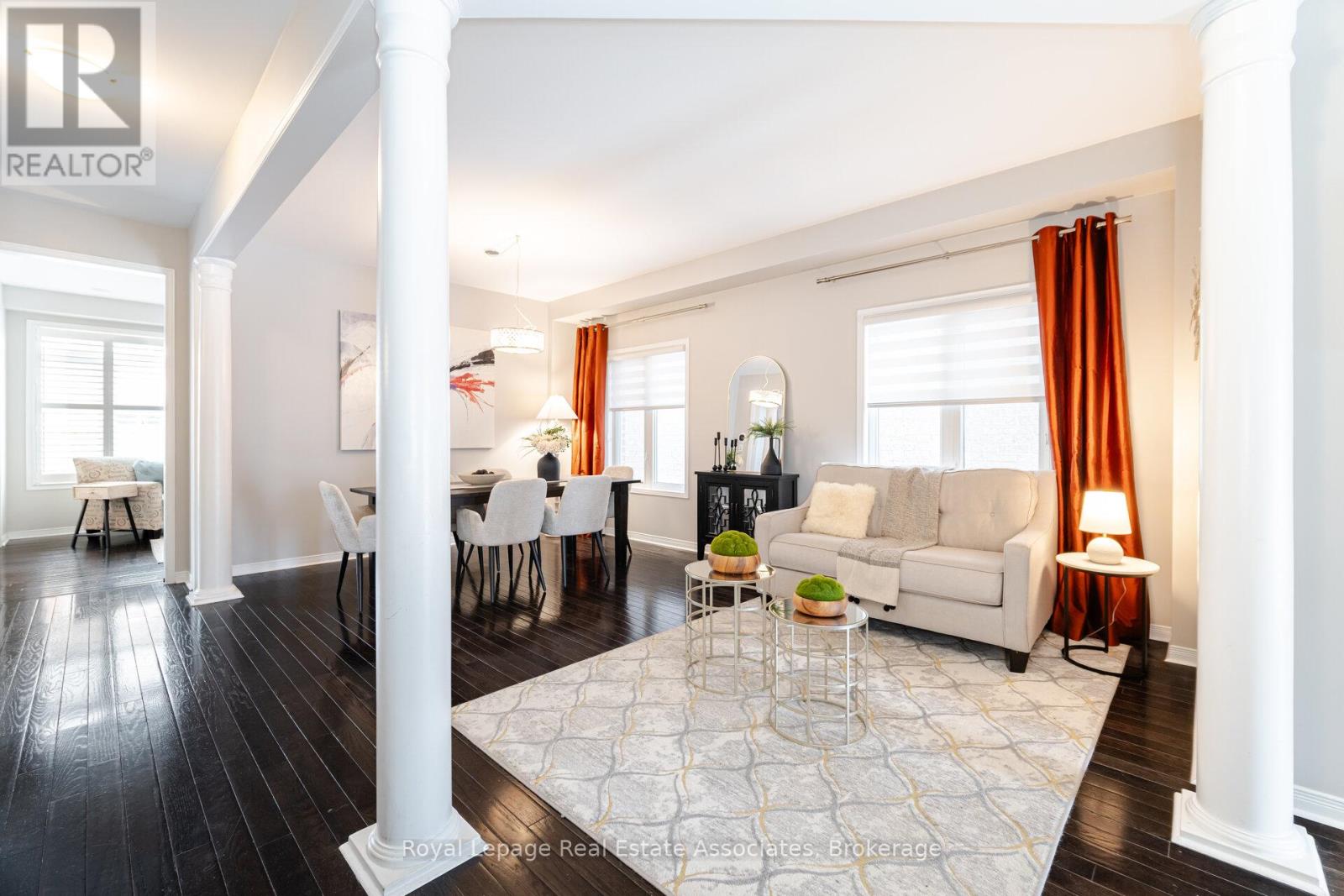 39 Wildflower Lane, Halton Hills (Georgetown), Ontario  L7G 0H8 - Photo 8 - W12739282