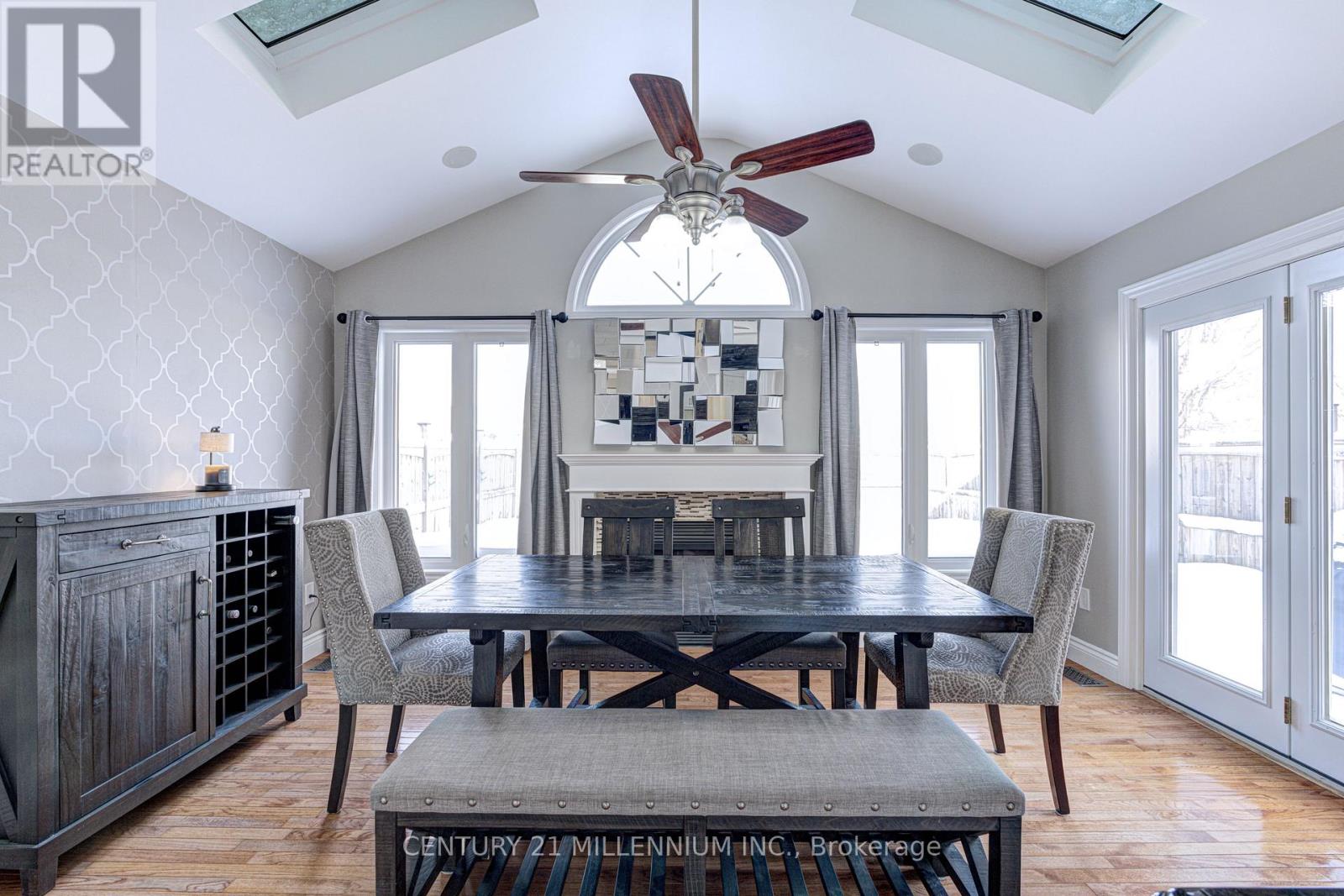 88 Eaton Street, Halton Hills (Georgetown), Ontario  L7G 5T2 - Photo 13 - W12739904