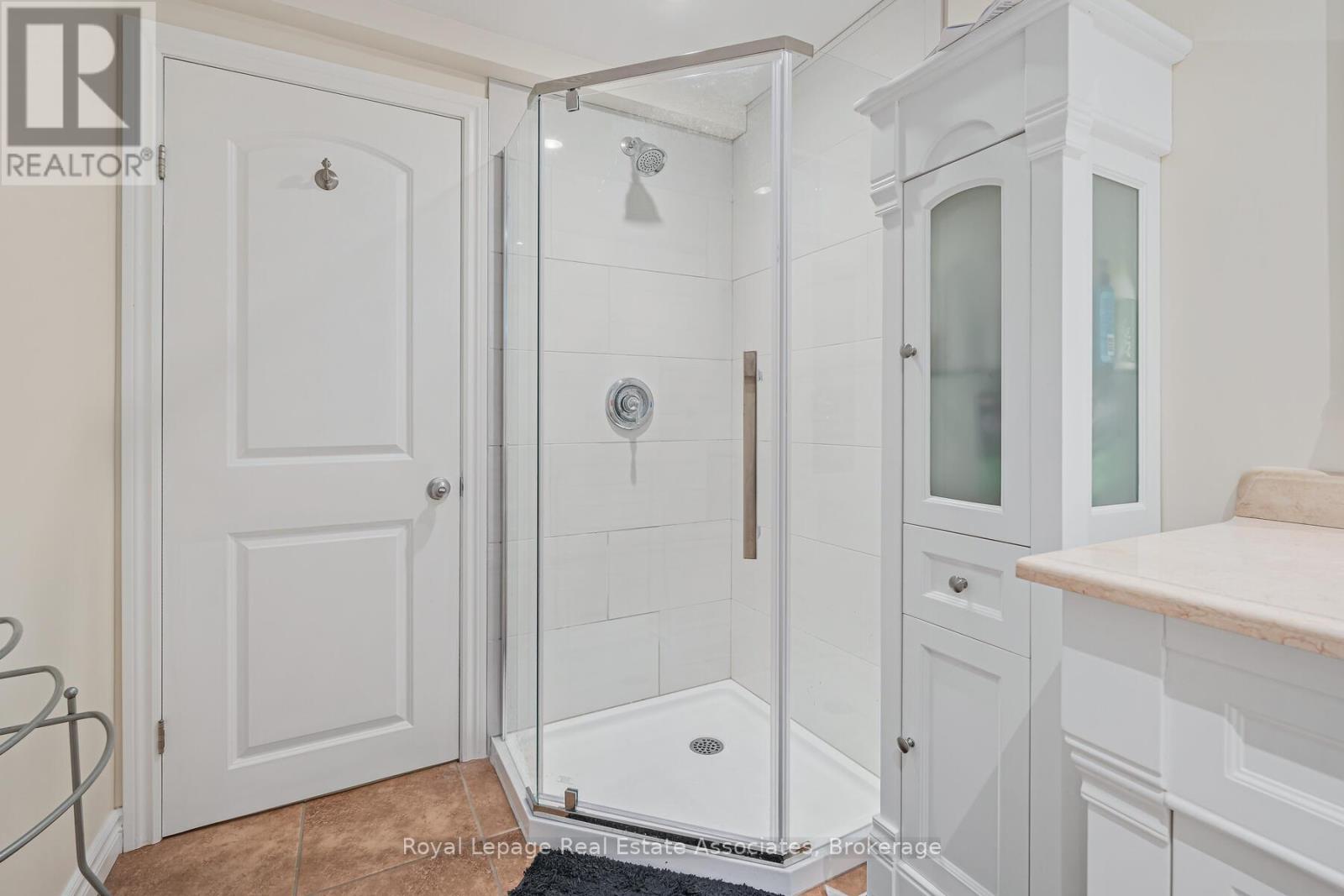 112 Park Street E, Halton Hills (Glen Williams), Ontario  L7G 2V4 - Photo 32 - W12741730