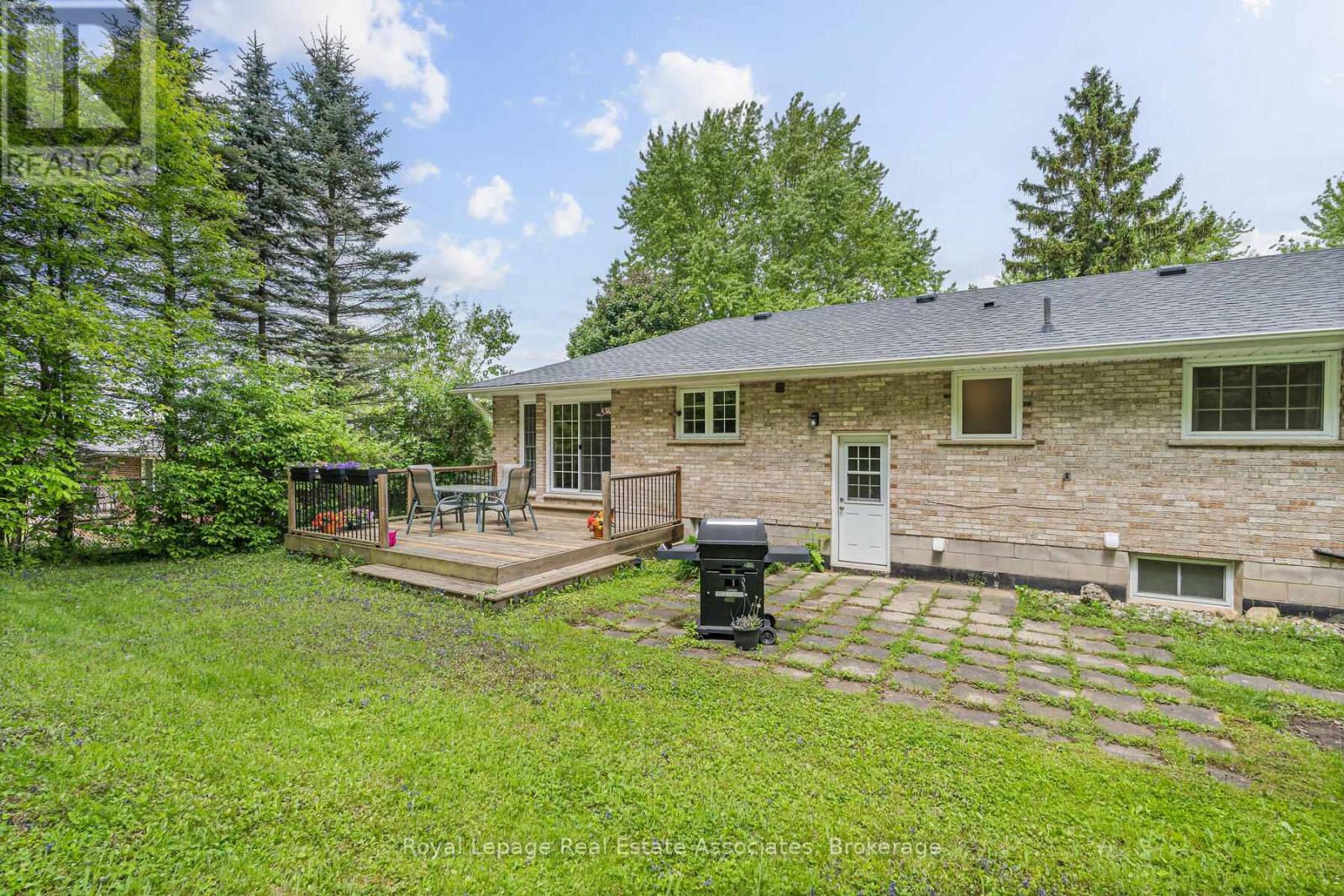 112 Park Street E, Halton Hills (Glen Williams), Ontario  L7G 2V4 - Photo 43 - W12741730