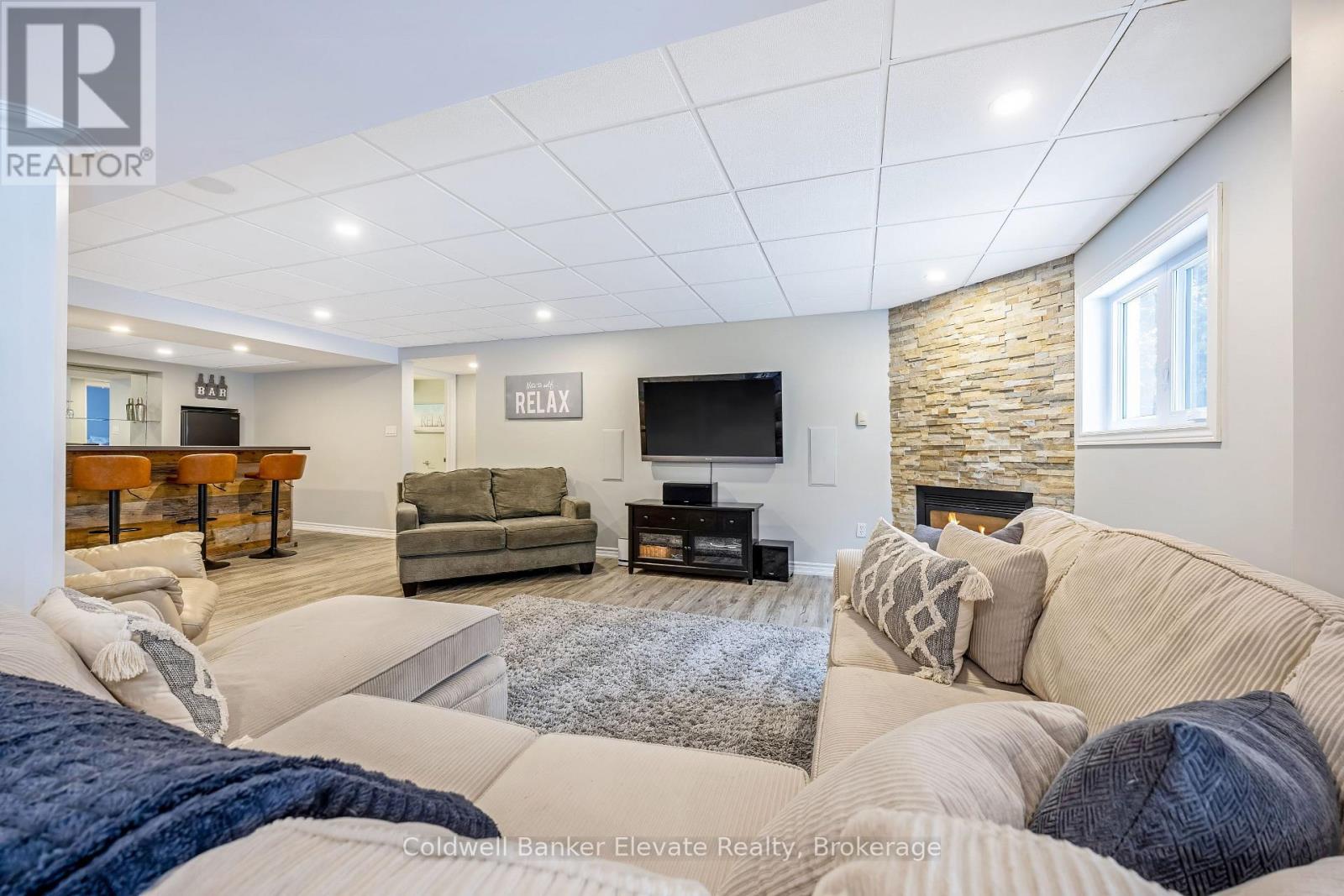 43 Newman Place, Halton Hills (Georgetown), Ontario  L7G 6A6 - Photo 33 - W12744006